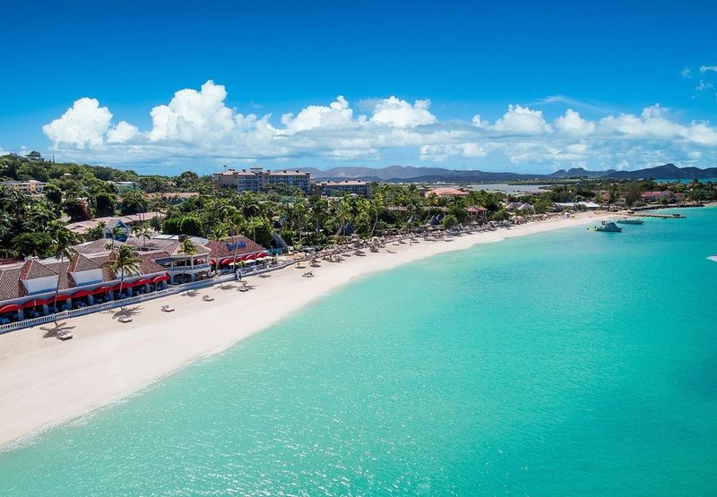 Sandals Grande Antigua Resort & Spa Golful Dickenson Exterior foto